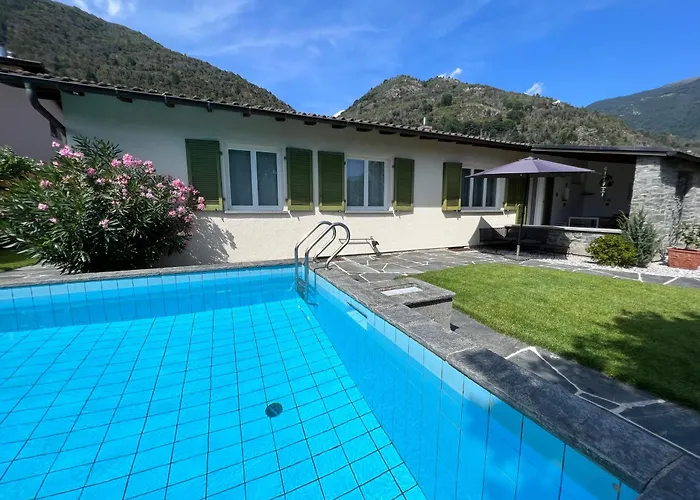 Casa Medusa - Con Piscina, A 2 Minuti Dalla Stazione